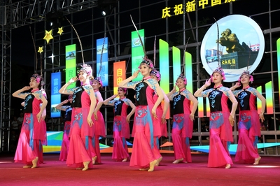 掃黑除惡暖民心，鹽池文藝進鄉村——一場深入人心、凝聚共識的專題文藝匯演